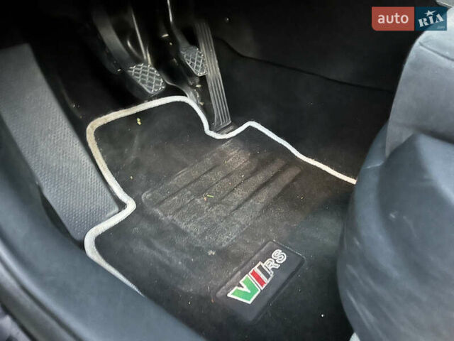 Черный Шкода Октавия, объемом двигателя 1.6 л и пробегом 203 тыс. км за 6300 $, фото 20 на Automoto.ua