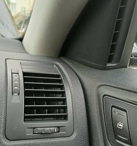 Черный Шкода Октавия, объемом двигателя 1.6 л и пробегом 350 тыс. км за 4800 $, фото 36 на Automoto.ua