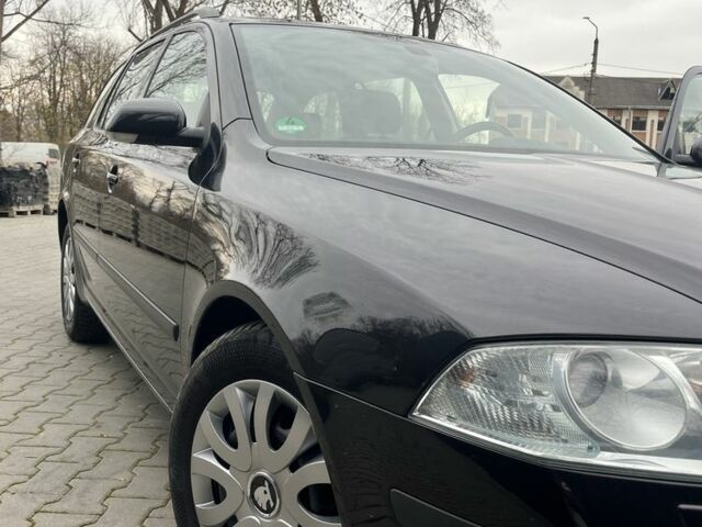 Черный Шкода Октавия, объемом двигателя 2 л и пробегом 184 тыс. км за 6250 $, фото 10 на Automoto.ua