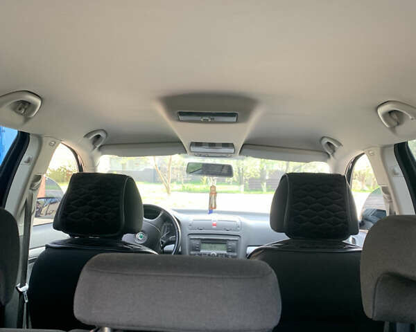 Черный Шкода Октавия, объемом двигателя 1.6 л и пробегом 265 тыс. км за 6450 $, фото 17 на Automoto.ua