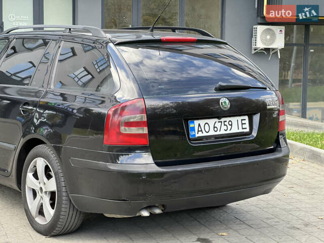 Черный Шкода Октавия, объемом двигателя 1.97 л и пробегом 270 тыс. км за 5300 $, фото 8 на Automoto.ua