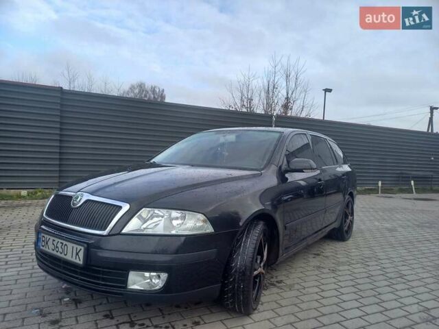 Черный Шкода Октавия, объемом двигателя 2 л и пробегом 200 тыс. км за 5500 $, фото 5 на Automoto.ua