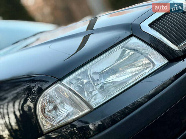 Чорний Шкода Октавія, об'ємом двигуна 1.6 л та пробігом 169 тис. км за 5599 $, фото 7 на Automoto.ua