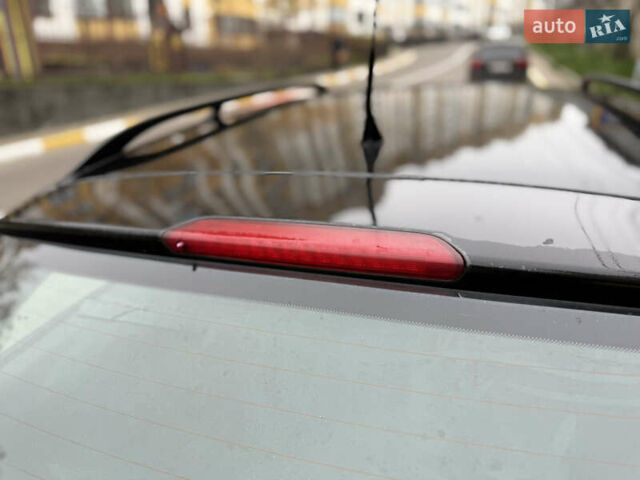 Черный Шкода Октавия, объемом двигателя 1.9 л и пробегом 300 тыс. км за 2950 $, фото 14 на Automoto.ua