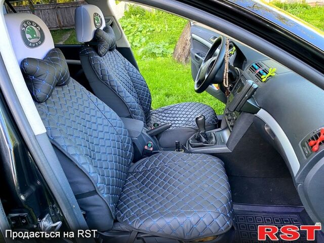 Чорний Шкода Октавія, об'ємом двигуна 1.6 л та пробігом 293 тис. км за 5700 $, фото 10 на Automoto.ua