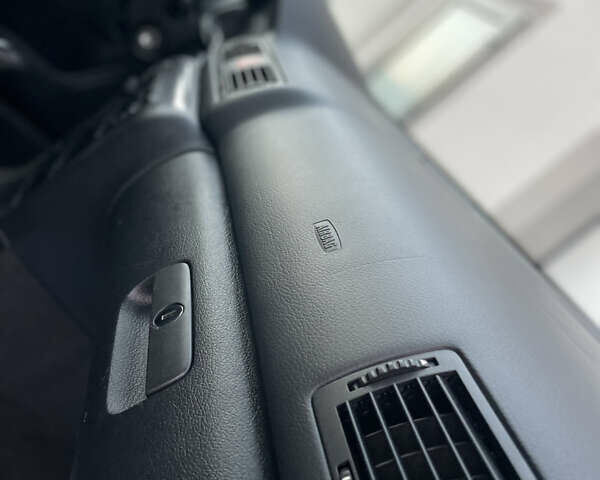 Черный Шкода Октавия, объемом двигателя 1.6 л и пробегом 169 тыс. км за 5850 $, фото 48 на Automoto.ua