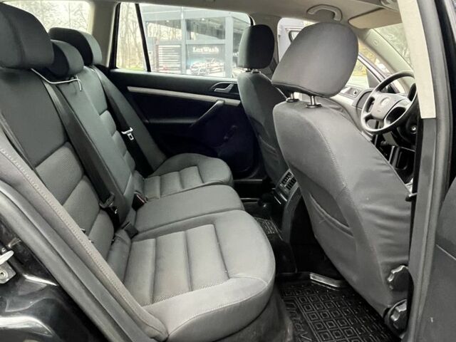 Черный Шкода Октавия, объемом двигателя 2 л и пробегом 184 тыс. км за 6250 $, фото 19 на Automoto.ua