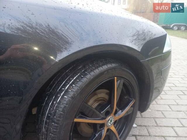 Черный Шкода Октавия, объемом двигателя 2 л и пробегом 200 тыс. км за 5500 $, фото 4 на Automoto.ua