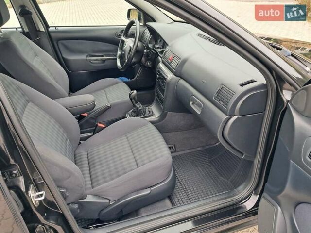 Чорний Шкода Октавія, об'ємом двигуна 1.6 л та пробігом 224 тис. км за 4950 $, фото 51 на Automoto.ua