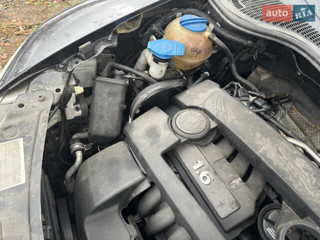 Черный Шкода Октавия, объемом двигателя 1.6 л и пробегом 270 тыс. км за 3500 $, фото 3 на Automoto.ua