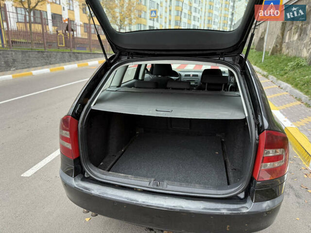 Черный Шкода Октавия, объемом двигателя 1.9 л и пробегом 300 тыс. км за 2950 $, фото 16 на Automoto.ua