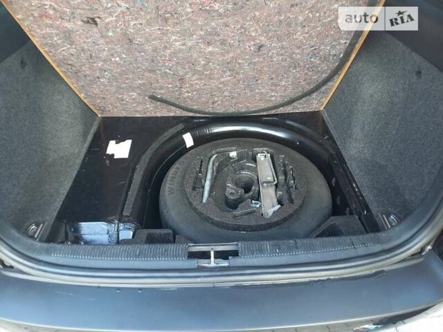 Черный Шкода Октавия, объемом двигателя 1.78 л и пробегом 225 тыс. км за 6300 $, фото 56 на Automoto.ua