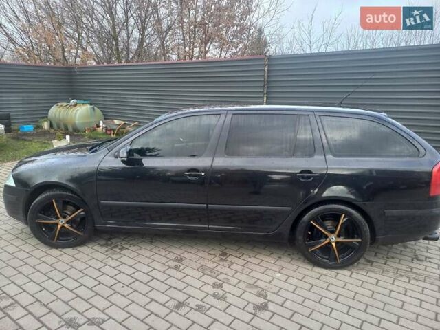 Черный Шкода Октавия, объемом двигателя 2 л и пробегом 200 тыс. км за 5500 $, фото 6 на Automoto.ua
