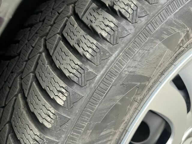 Черный Шкода Октавия, объемом двигателя 2 л и пробегом 184 тыс. км за 6250 $, фото 11 на Automoto.ua