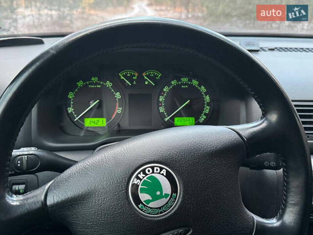 Черный Шкода Октавия, объемом двигателя 1.6 л и пробегом 210 тыс. км за 6700 $, фото 42 на Automoto.ua