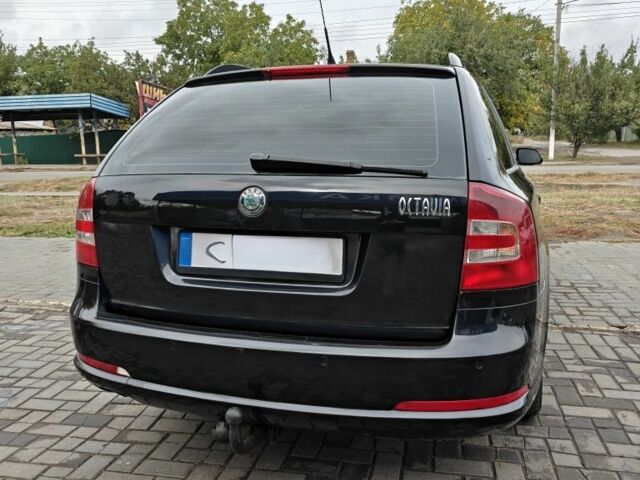 Чорний Шкода Октавія, об'ємом двигуна 1 л та пробігом 303 тис. км за 5900 $, фото 3 на Automoto.ua