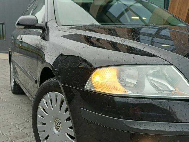 Черный Шкода Октавия, объемом двигателя 1.6 л и пробегом 350 тыс. км за 4800 $, фото 5 на Automoto.ua