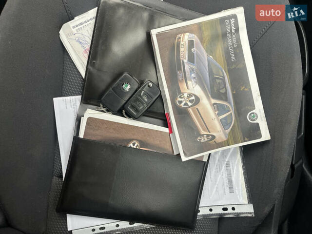 Черный Шкода Октавия, объемом двигателя 2 л и пробегом 181 тыс. км за 6250 $, фото 28 на Automoto.ua