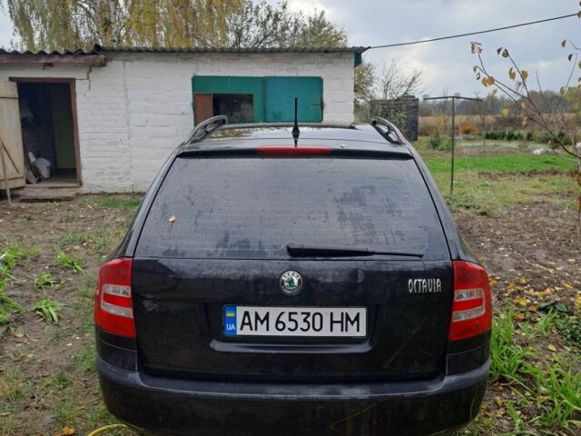 Чорний Шкода Октавія, об'ємом двигуна 1.6 л та пробігом 268 тис. км за 4500 $, фото 2 на Automoto.ua
