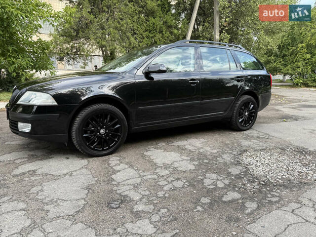 Чорний Шкода Октавія, об'ємом двигуна 1.6 л та пробігом 240 тис. км за 6800 $, фото 19 на Automoto.ua
