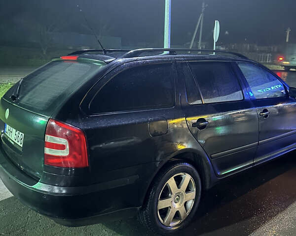 Черный Шкода Октавия, объемом двигателя 0 л и пробегом 270 тыс. км за 2600 $, фото 4 на Automoto.ua