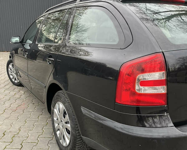 Черный Шкода Октавия, объемом двигателя 2 л и пробегом 181 тыс. км за 6250 $, фото 7 на Automoto.ua