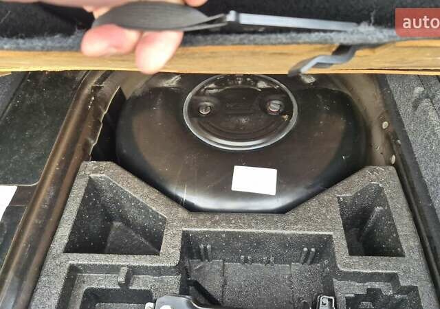 Черный Шкода Октавия, объемом двигателя 1.6 л и пробегом 217 тыс. км за 5700 $, фото 31 на Automoto.ua