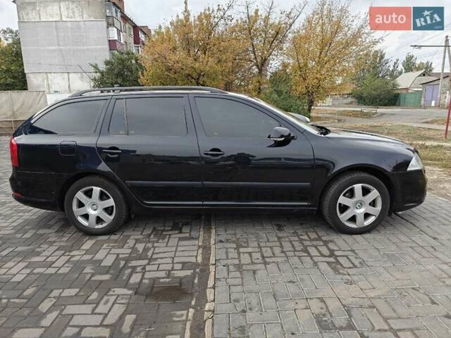 Шкода Октавия 2005 в Славянске на Automoto.ua Черный Шкода Октавия, объемом двигателя 1.6 л и пробегом 303 тыс. км за 5900 $, фото 1 на Automoto.ua