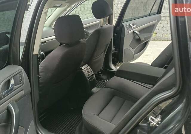 Черный Шкода Октавия, объемом двигателя 1.6 л и пробегом 350 тыс. км за 4800 $, фото 15 на Automoto.ua