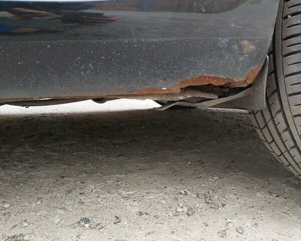 Черный Шкода Октавия, объемом двигателя 1.6 л и пробегом 240 тыс. км за 4000 $, фото 9 на Automoto.ua