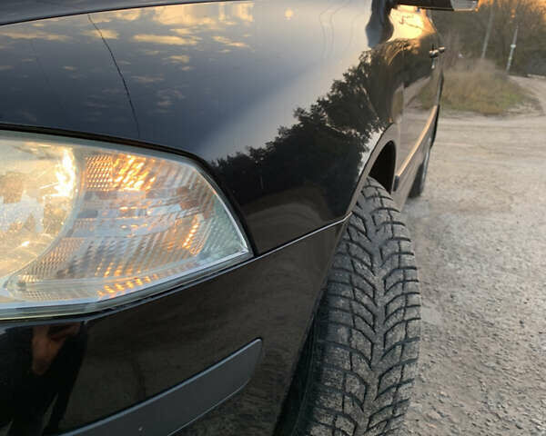 Черный Шкода Октавия, объемом двигателя 1.6 л и пробегом 265 тыс. км за 6450 $, фото 3 на Automoto.ua