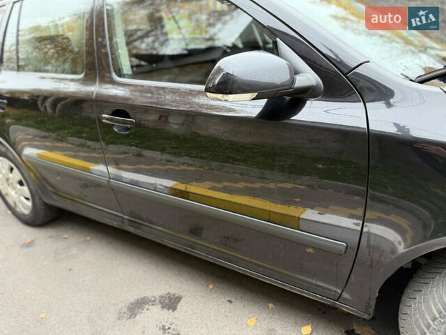 Черный Шкода Октавия, объемом двигателя 1.9 л и пробегом 300 тыс. км за 2950 $, фото 12 на Automoto.ua