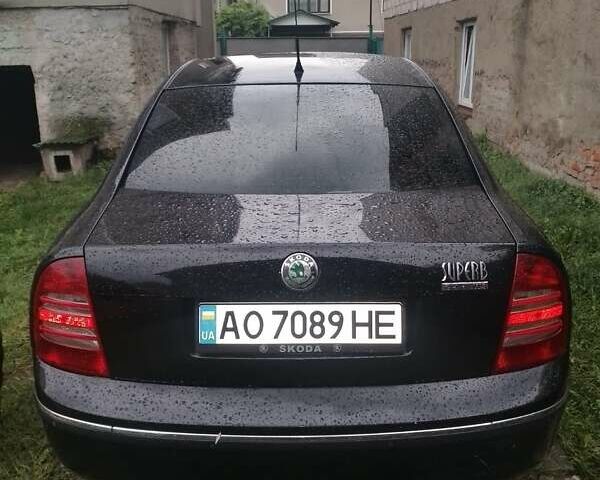 Чорний Шкода Октавія, об'ємом двигуна 2.5 л та пробігом 240 тис. км за 4000 $, фото 2 на Automoto.ua