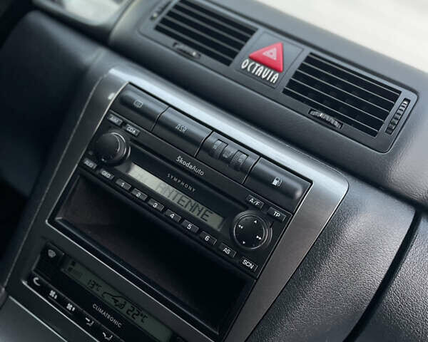 Черный Шкода Октавия, объемом двигателя 1.6 л и пробегом 169 тыс. км за 5850 $, фото 50 на Automoto.ua