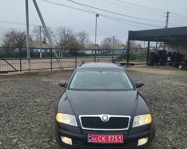 Черный Шкода Октавия, объемом двигателя 1.6 л и пробегом 165 тыс. км за 6750 $, фото 9 на Automoto.ua