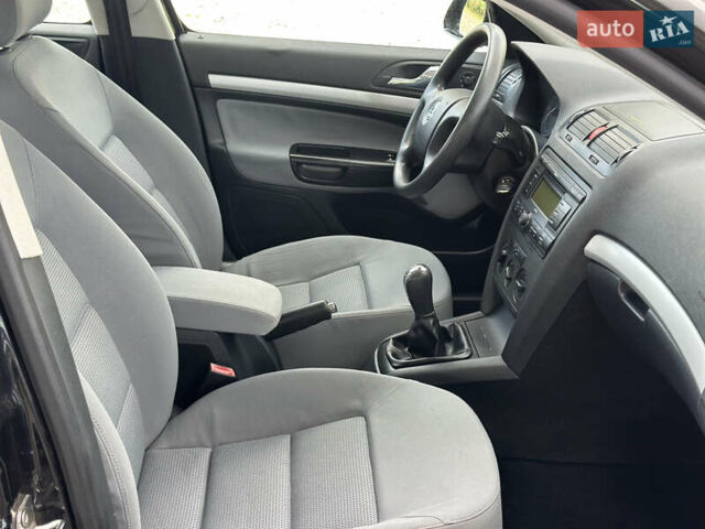 Чорний Шкода Октавія, об'ємом двигуна 0 л та пробігом 199 тис. км за 6300 $, фото 51 на Automoto.ua