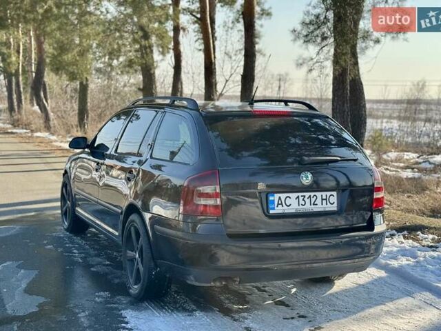 Черный Шкода Октавия, объемом двигателя 1.9 л и пробегом 187 тыс. км за 4300 $, фото 5 на Automoto.ua