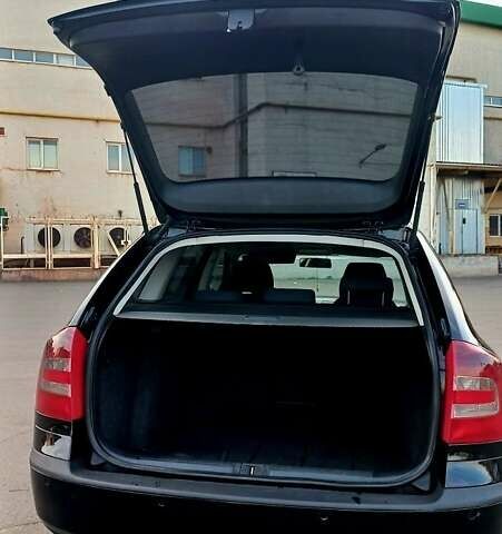 Чорний Шкода Октавія, об'ємом двигуна 1.9 л та пробігом 359 тис. км за 6400 $, фото 2 на Automoto.ua