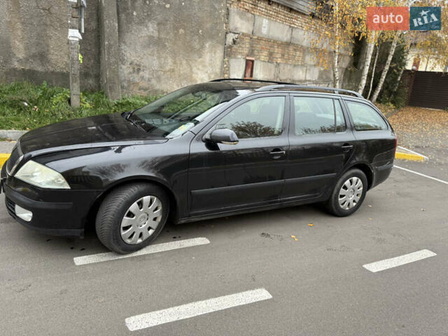 Черный Шкода Октавия, объемом двигателя 1.9 л и пробегом 300 тыс. км за 2950 $, фото 5 на Automoto.ua