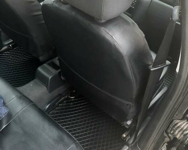 Черный Шкода Октавия, объемом двигателя 1.6 л и пробегом 420 тыс. км за 4900 $, фото 11 на Automoto.ua