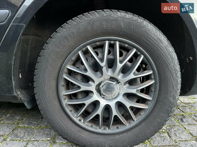 Черный Шкода Октавия, объемом двигателя 1.6 л и пробегом 203 тыс. км за 6300 $, фото 15 на Automoto.ua