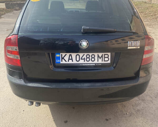 Черный Шкода Октавия, объемом двигателя 1.98 л и пробегом 307 тыс. км за 5950 $, фото 4 на Automoto.ua