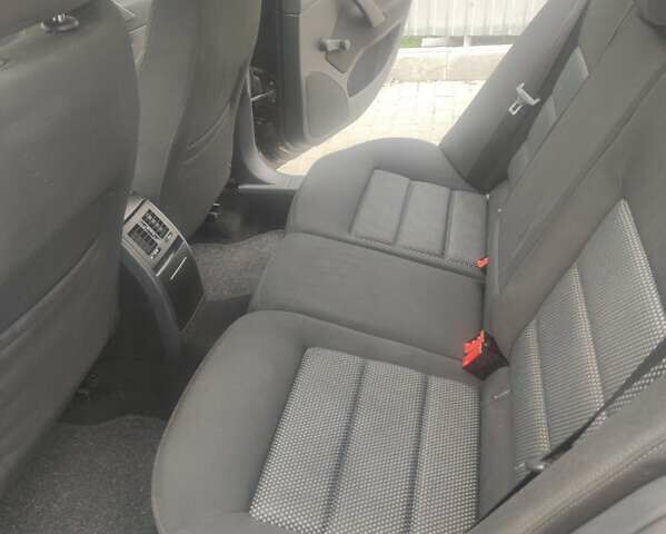 Шкода Октавия 2006 в Калиновке на Automoto.ua Черный Шкода Октавия, объемом двигателя 1.6 л и пробегом 218 тыс. км за 6600 $, фото 4 на Automoto.ua