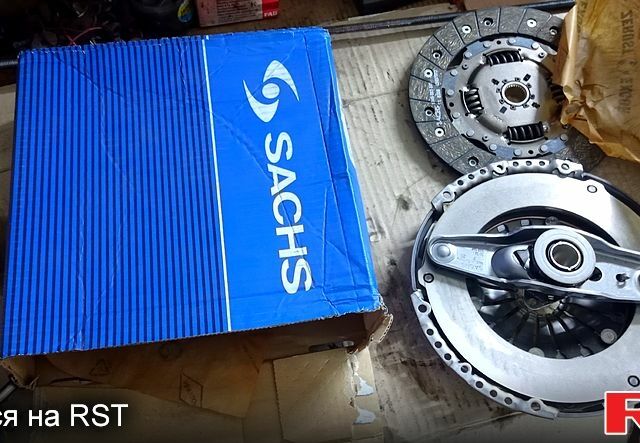 Черный Шкода Октавия, объемом двигателя 1.6 л и пробегом 290 тыс. км за 6500 $, фото 8 на Automoto.ua