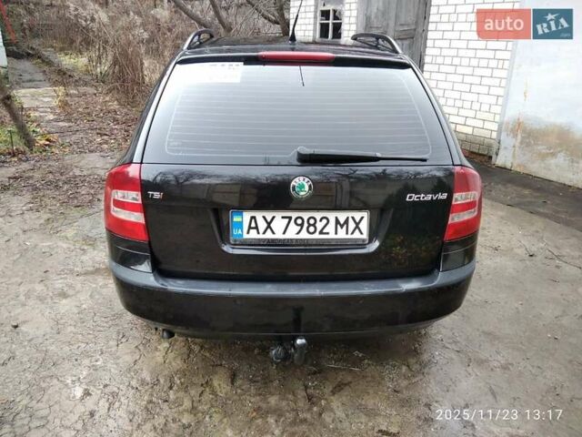 Черный Шкода Октавия, объемом двигателя 1.6 л и пробегом 265 тыс. км за 6850 $, фото 1 на Automoto.ua
