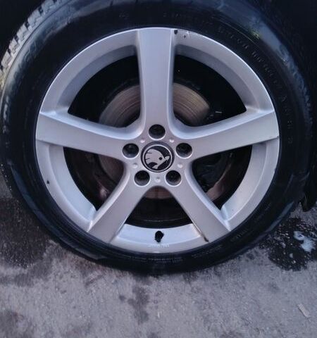 Черный Шкода Октавия, объемом двигателя 1.97 л и пробегом 316 тыс. км за 6500 $, фото 10 на Automoto.ua