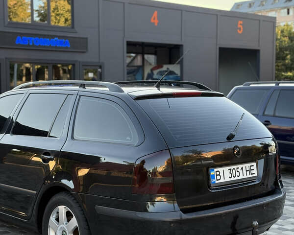 Шкода Октавия 2006 в Гадяче на Automoto.ua Черный Шкода Октавия, объемом двигателя 1.98 л и пробегом 276 тыс. км за 6000 $, фото 4 на Automoto.ua