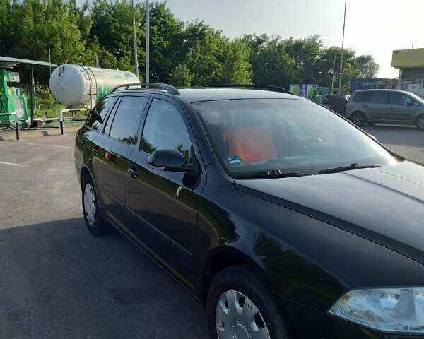 Чорний Шкода Октавія, об'ємом двигуна 1.6 л та пробігом 211 тис. км за 5600 $, фото 6 на Automoto.ua