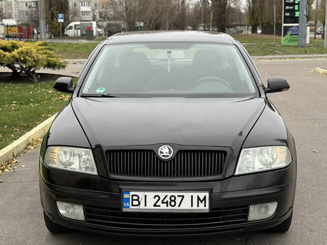 Чорний Шкода Октавія, об'ємом двигуна 1.6 л та пробігом 208 тис. км за 5999 $, фото 6 на Automoto.ua