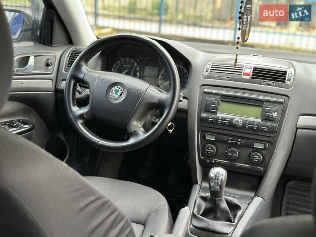 Чорний Шкода Октавія, об'ємом двигуна 1.9 л та пробігом 320 тис. км за 4999 $, фото 15 на Automoto.ua